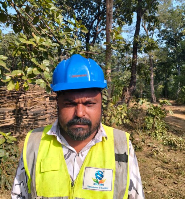 Mr. Dhananjay Namdas